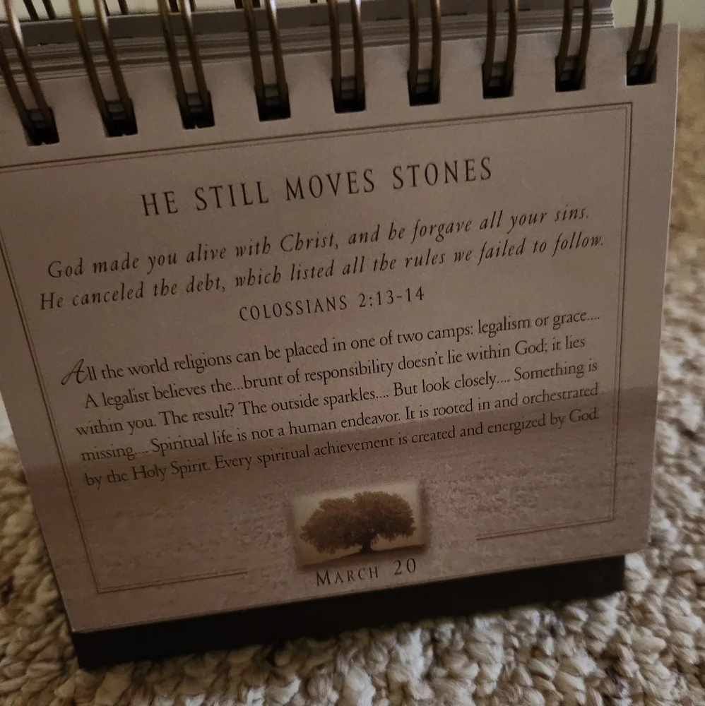 Grace desk undated flip calendar